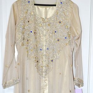 *New* Off White Fancy Gown